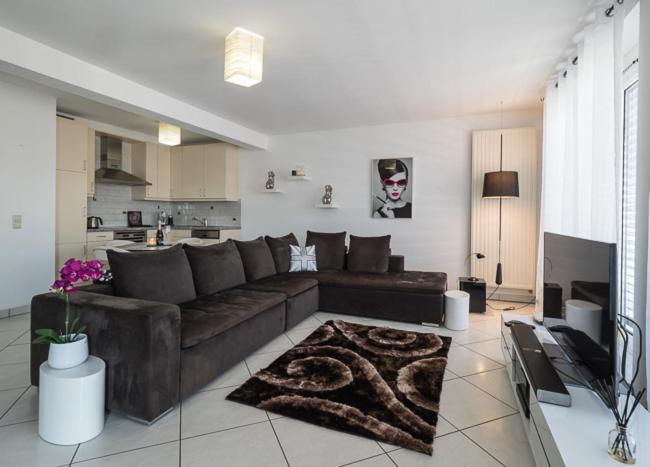 Luxury Penthouse Apartment With 3 Balconies -2 Bedrooms -Petrus View & Parking Luxemburgo Exterior foto